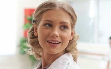 Кристина Асмус: Купитман помог раздеться