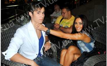 Онлайн с группой "Пара нормальных"! Начало в 12:00!