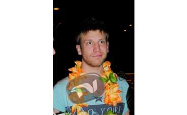 Иван Дорн соревнуется с Максом Барских