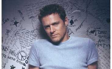 Брайан Адамс откроет львовский стадион