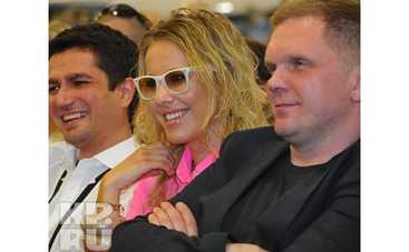 Ксения Собчак раздаривает бриллианты