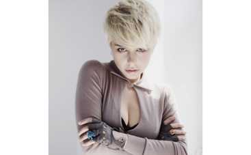 Тина Кароль запрещает «незамужним» петь