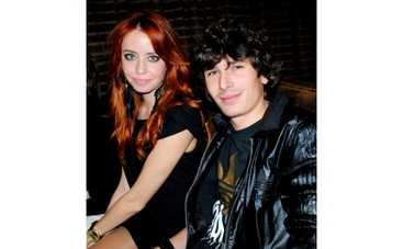 Участник дуэта «Время и Стекло»  Позитив стал  героем-любовником