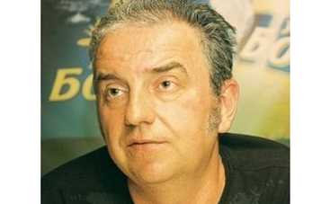 Лидер группы "ЧайФ" оказался в загоревшемся самолете