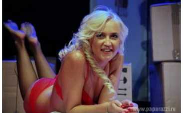 Ольга Бузова рекламирует дешевую одежду