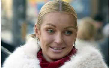 Анастасия Волочкова: у Собчак – шизофрения!