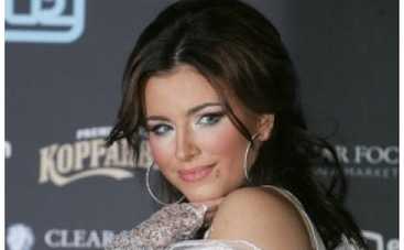 Ани Лорак защищает гулящего мужа