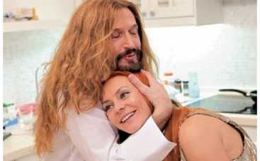 Никита Джигурда презентовал фото обнаженной жены