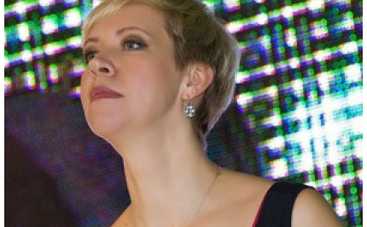 Татьяна Лазарева показала папарацци свою младшенькую