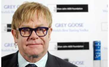 Элтон Джон: Не смотрите на геев как на прокаженных