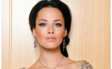 В Сеть попало фото Даши Астафьевой без макияжа