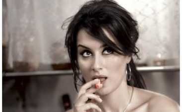 Тину Канделаки друзья и коллеги поздравляют в интернете