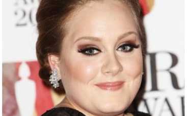 Адель перенесла серьезную операцию