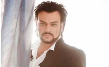 Филипп Киркоров подстригся и сменил цвет глаз