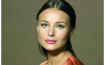 Беременная Федорова впустила в дом своего мужа фотографа