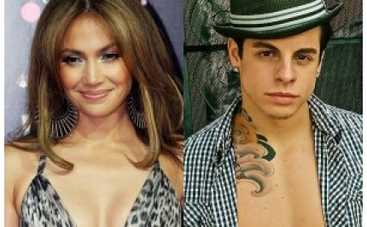 Дженнифер Лопес подарила молодому любовнику дорогой автомобиль