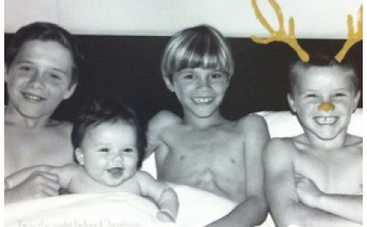 Рождественская открытка от Бекхэмов