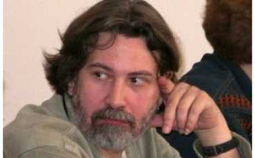 Умер автор сценария сериала Школа