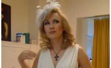 Солистка Миража выходит замуж за своего фаната