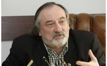 Богдану Ступке подарили дом в Конча-Заспе