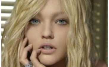 Топ-модель Саша Пивоварова ждет первого ребенка