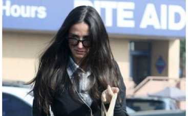 Деми Мур провела Рождество с новым бойфрендом