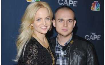 Звезда фильма Красота по-американски, Мина Сувари, подала на развод