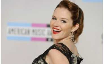 Звезда сериала Анатомия страсти родила первенца