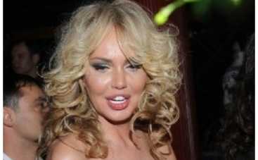 В свой день рождения Маша Малиновская похвасталась новым бюстом