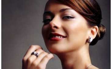 Марина Александрова скоро станет мамой и женой