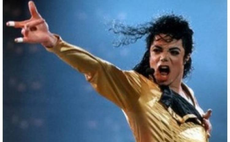 На Аллее славы появились отпечатки ладоней Майкла Джексона