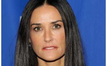 СМИ: Деми Мур пыталась покончить с собой