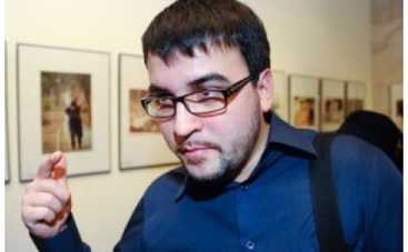 Ведущий Сніданка з 1+1 спел в шоу Голос країни