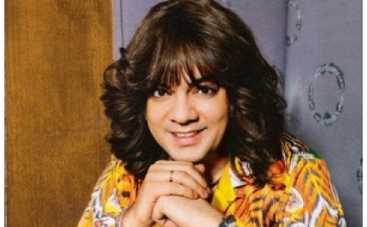 Филипп Киркоров привезет свою дочь в Россию через месяц