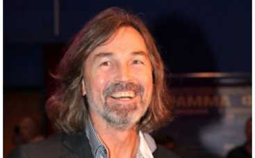 Никас Сафронов требует $330 тыс за "изнасилование"