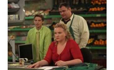 Премьера на 1+1! Сериал "Мир Сони"