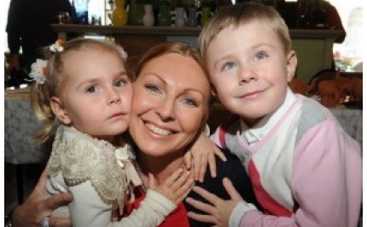 Звезды вывели своих детей в свет