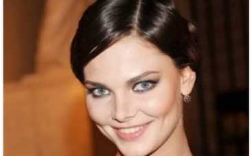 Лиза Боярская вернется в театр сразу после родов