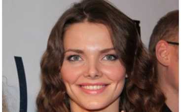 Лиза Боярская назовет сына Сергеем