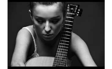 Даша Суворова: Полететь в космос - мой самый серьезный творческий план