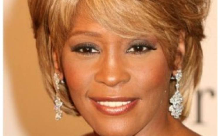 В Сеть попали фото Уитни Хьюстон в гробу