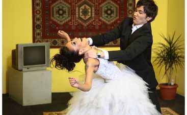 Артем Мех чуть не задушил Аню Добрыдневу!