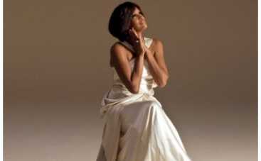 Следователя по делу Уитни Хьюстон убеждают, что ее убили