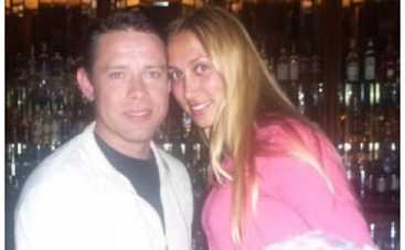 Павел Буре вывел в свет молодую жену