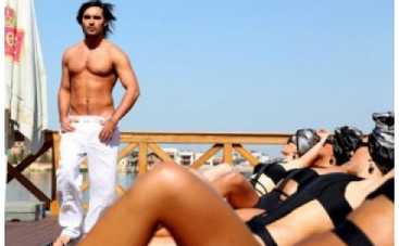 Козловский преподал урок выживания в женском коллективе