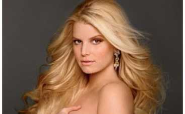 Беременная Джессика Симпсон снялась обнаженной