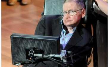 Британский физик Стивен Хокинг снялся в Теории большого взрыва