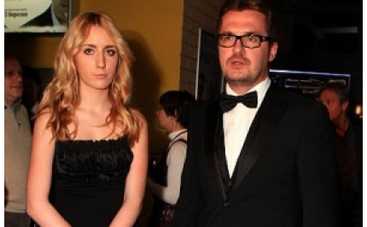 Александр Пономарев вывел в свет повзрослевшую дочь