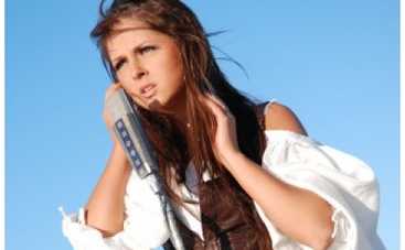 Певица Нюша против откровенных фото