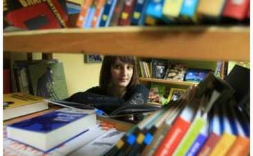 Корреспондент: Дочитались до дыр. Украина стала европейским аутсайдером по числу людей, читающих